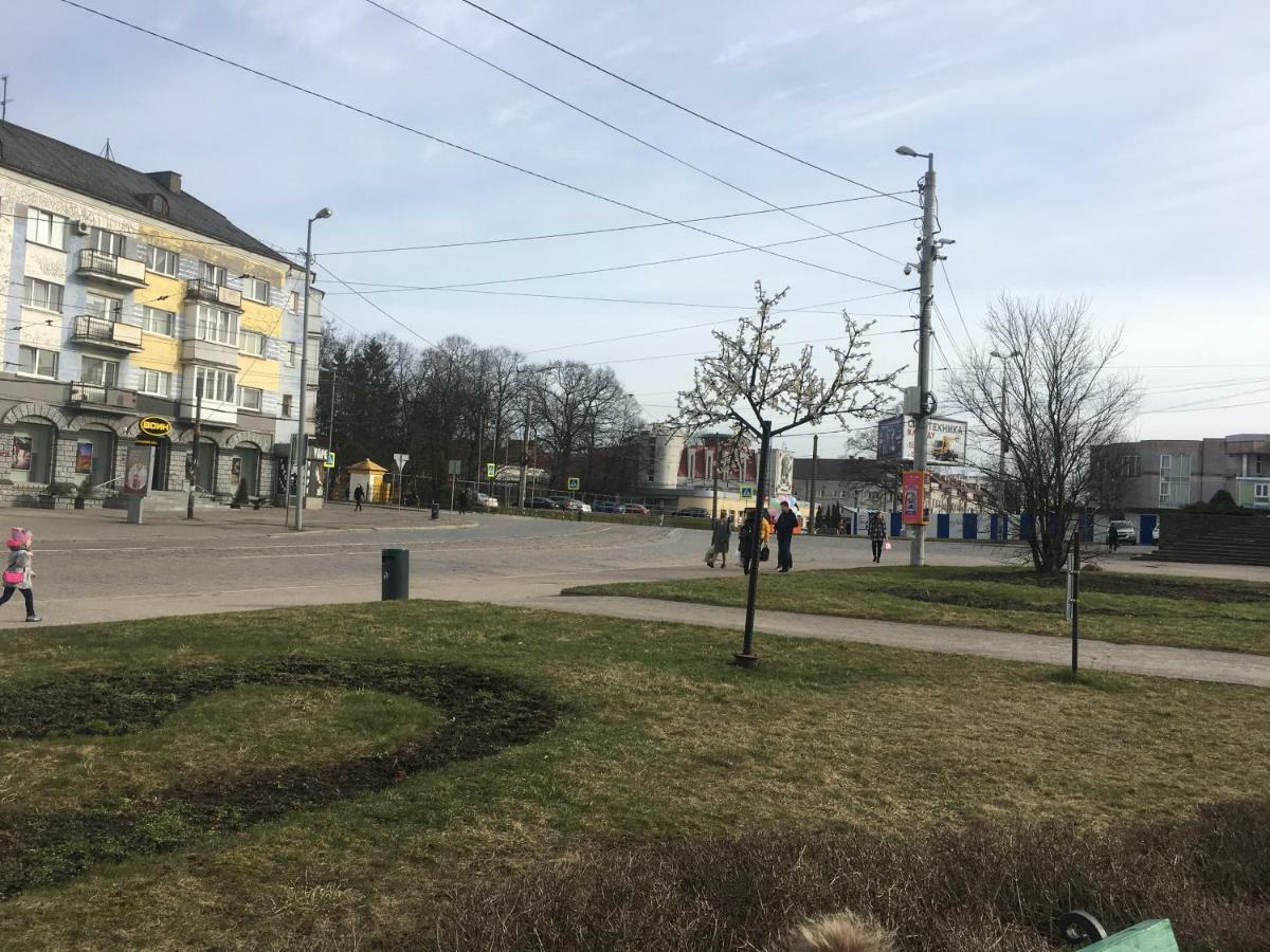 Апартаменты На Ленинском Проспекте Kaliningrad Exterior foto